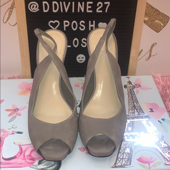 Nine West Open Toe Heels Size 8.5 - Picture 2 of 8